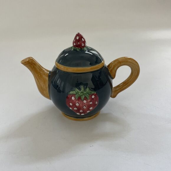 Vintage SAKURA Salt & Pepper Shakers Teapot Tea Kettle Ceramic Country Farmhouse - Picture 2 of 10